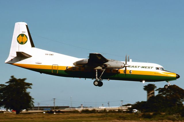 VH-EWV — - EAST WEST AIRLINES - FOKKER F-27-500 FRIENDSHIP - REG : VH-EWV (CN 10633) - KINGSORD SMITH SYNEY NSW. AUSTRALIA - YSSY 28/6/1988 35MM SLIDE CONVERSION.