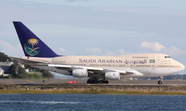 BOEING 747SP (HZ-AIF)