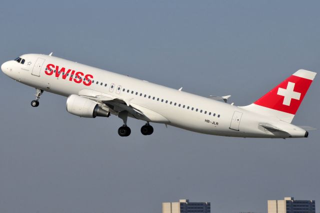 Airbus A320 (HB-JLR) - SWISS New Colore