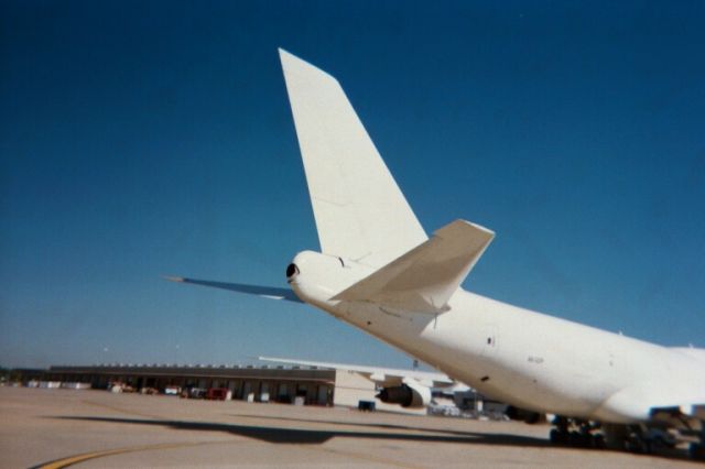 Boeing 747-200 (A6-GDP) - From the Dubai Royal AIr Wing, in Louisville for a horse charter this aircraft was used exclusively for transporting the horses for the Sultan of Dubai.