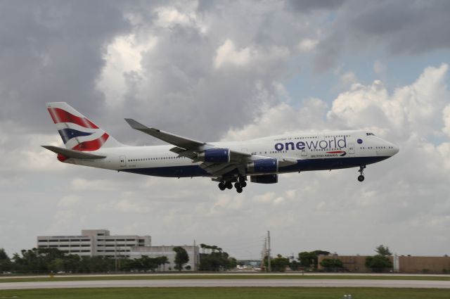 Boeing 747-400 (G-CIVK)