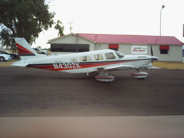 Piper Saratoga (N4302K)