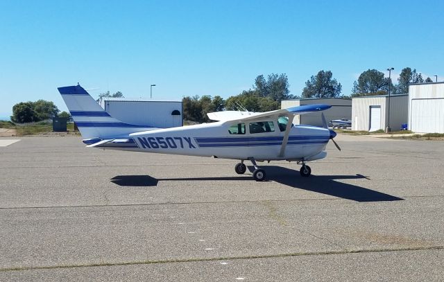 Cessna Centurion (N6507X)