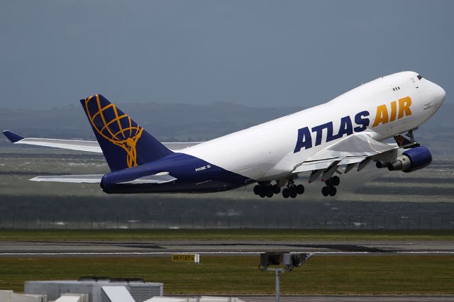 Boeing 747-400 (N492MC) - on 12 Dec 2016