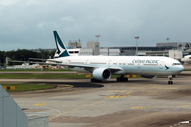 BOEING 777-300 (B-KQQ)