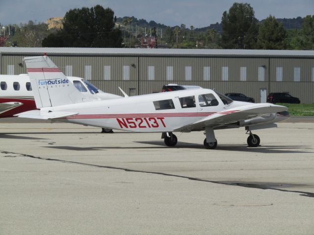 Piper Seneca (N5213T) - On the ramp