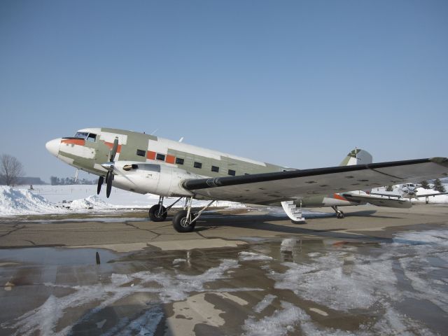 Douglas DC-3 (turbine) (N500MF)