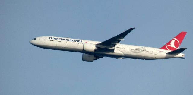 BOEING 777-300ER (TC-LJF) - Aircraft over the Ocean near Sandy Hook NJ, 19 air miles to JFK from the Summer of 2023.