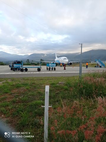 Boeing 737-500 (HC-CUH) - Aeropuerto ciudad Catamayo Camilo Ponce Enriquez provincia de Loja Ecuador