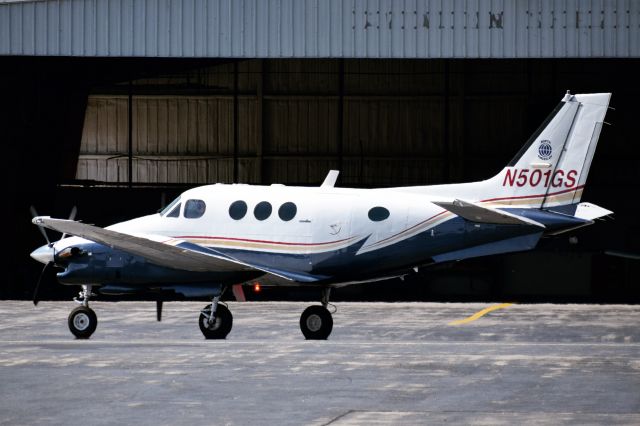 N501GS — - 1981 Beech C90 King Air taxiing out from the FBO Ramp at the Buffalo Niagara International Airport 