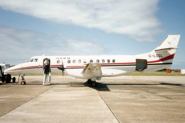 JETSTREAM Jetstream 41 (G-LOGL) - Seen here on 1-Aug-94.  Reregistered G-MAJG 16-Aug-94.