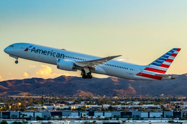 Boeing 787-9 Dreamliner (N841AN) - American Airlines 787-9 taking off from PHX on 10/16/22. Taken with a Canon 850D and Tamron 70-200 G2 lens.