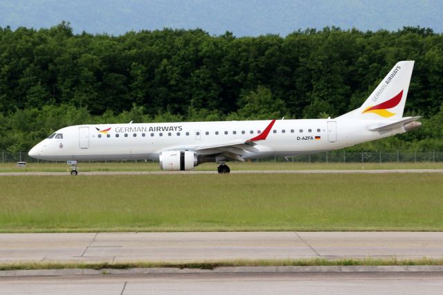 Embraer ERJ-190 (D-AZFA)