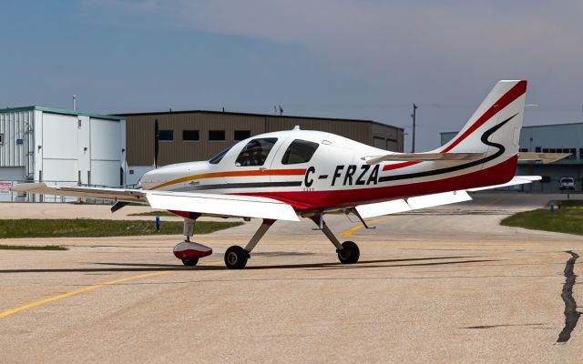 PAI Lancair ES (C-FRZA)