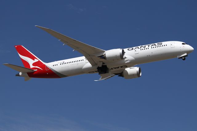 Boeing 787-9 Dreamliner (VH-ZNE) - on 16 November 2018