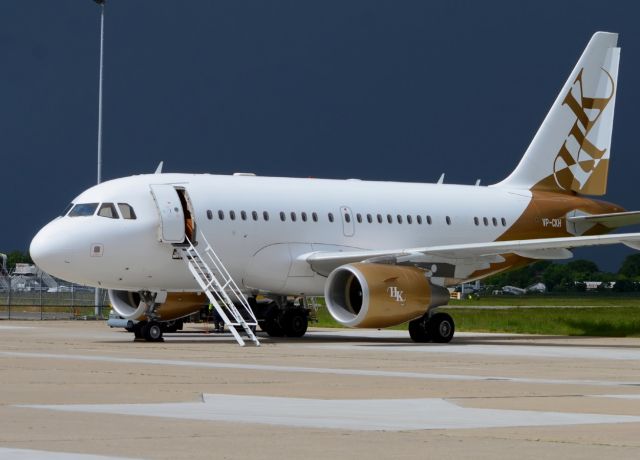 Airbus A318 (VP-CKH) - National Air Service (NAS)br /11/05/2014