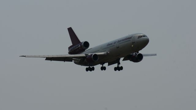 McDonnell Douglas DC-10 (N621AX)