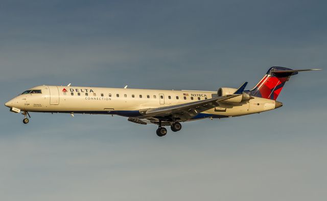 Canadair Regional Jet CRJ-700 (N378CA)