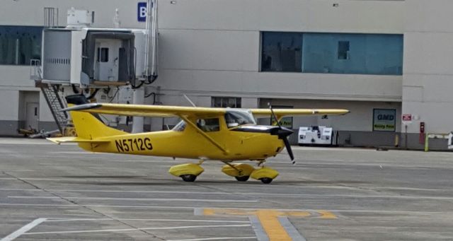 Cessna Commuter (N5712G) - cn 71212