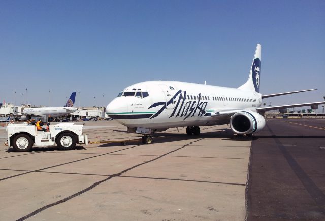 Boeing 737-700 (N613AS)