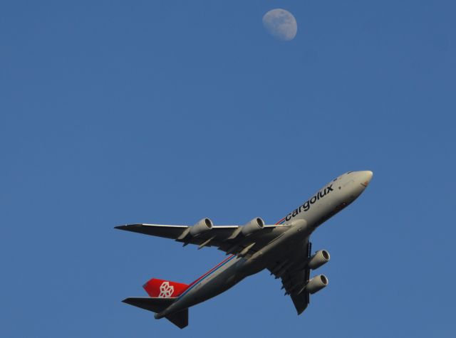 BOEING 747-8 (LX-VCE)