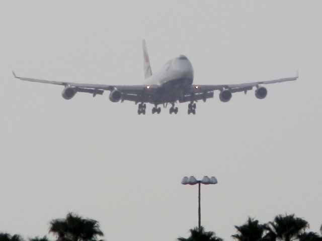 Boeing 747-400 (G-BNLF)