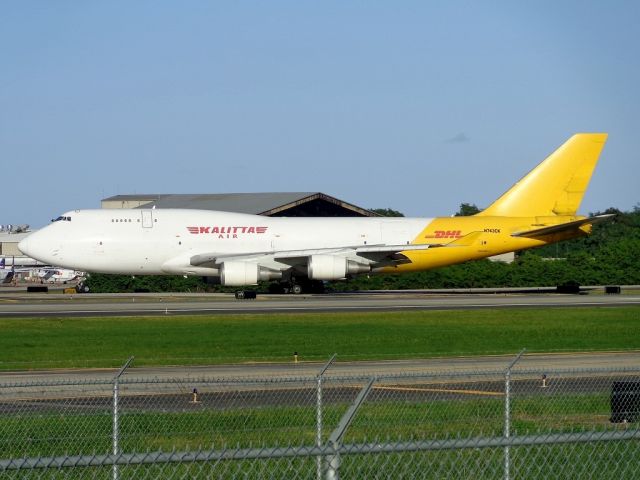 Boeing 747-400 (N743CK)