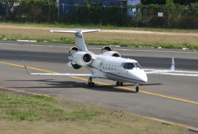 Learjet 60 (N114BD)