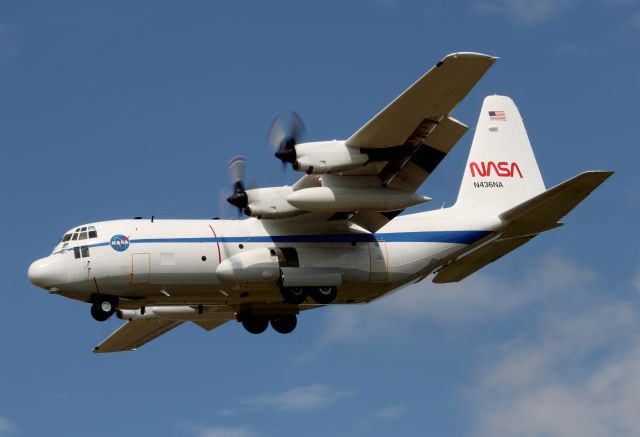Lockheed C-130 Hercules (N436NA)