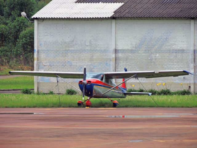 Cessna Skyhawk (PT-WDZ) - CESSNA 172 ( CN 29756) Criciúma - Forquilhinha (CCM / SBCM), Brazil