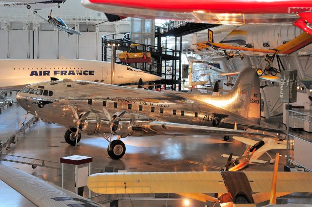 NC19903 — - Udvar Hazy museum adjacent to IAD