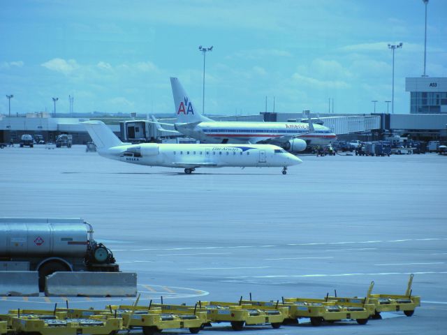 Canadair Regional Jet CRJ-200 (N91EA)