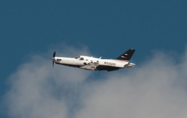 Socata TBM-700 (N555DQ) - Departed 27 early this morning, 14 May, and heading cross wind.