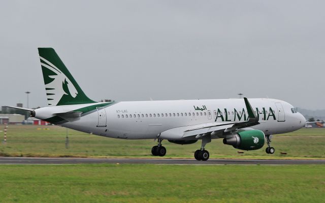 Airbus A320 (A7-LAC) - al maha a320-2 a7-lac landing at shannon 13/6/16.