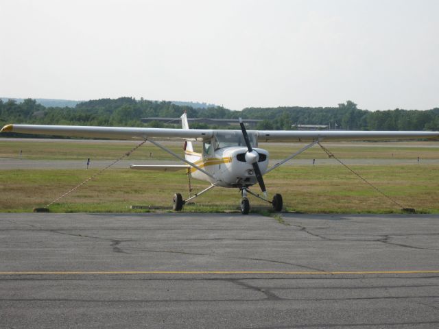 Cessna 152 (N6350Q) - This aircraft was on leaseback to the FCA Flight Center but is now back with the owners.