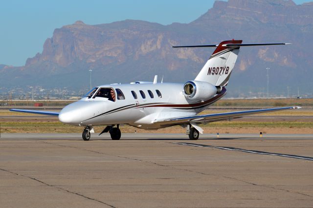 Cessna Citation CJ1 (N907YB)