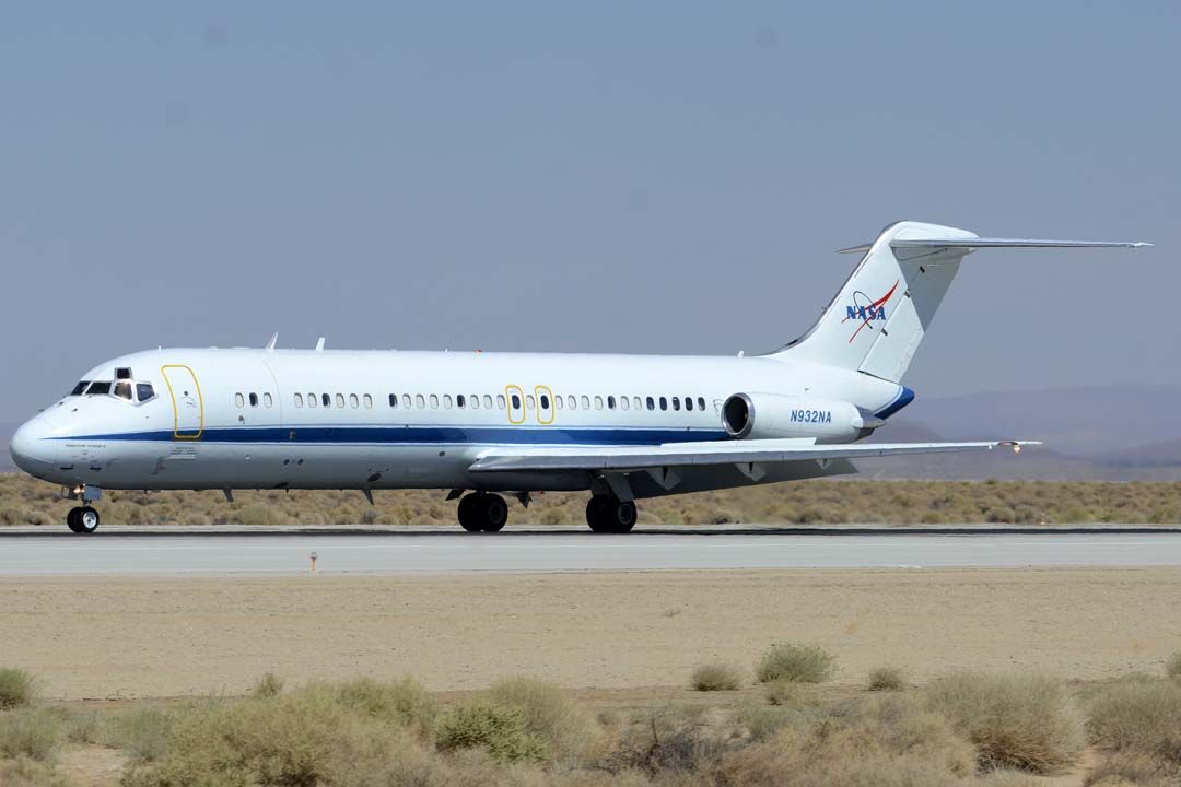 McDonnell Douglas DC-9-30 (N932NA)