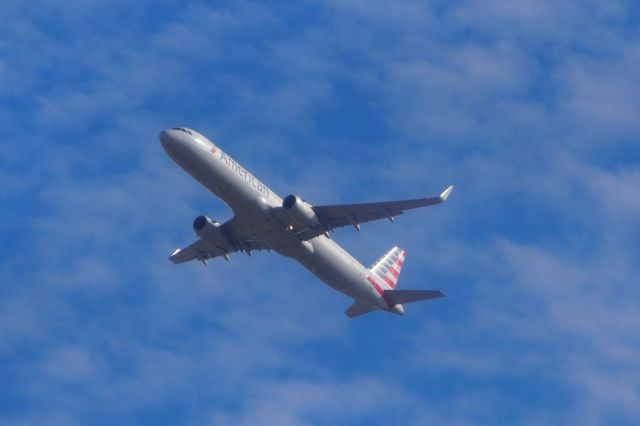 Airbus A320 (N752AN)