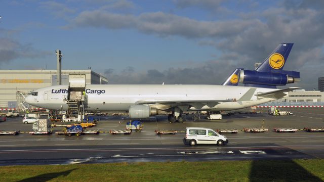 Boeing MD-11 (D-ALCM) - Lufthansa Cargo McDonnell Douglas MD-11F D-ALCM in Frankfurt 