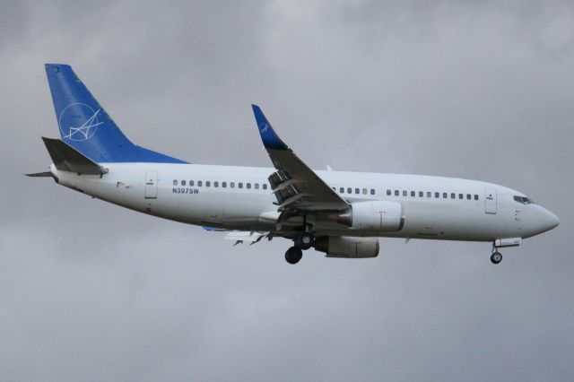 BOEING 737-300 (N397SW) - Memphis Tigers Basketball Charter