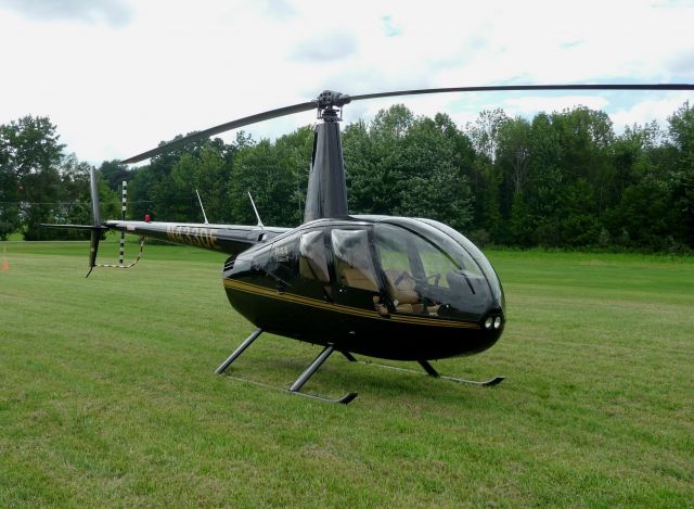 Robinson R-44 (N4330E)