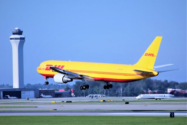 BOEING 767-300 (N372CM) - Landing at CVG on a pleasant Sunday morning Runway 18 L.