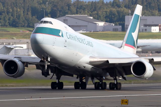 BOEING 747-8 (B-LJH)