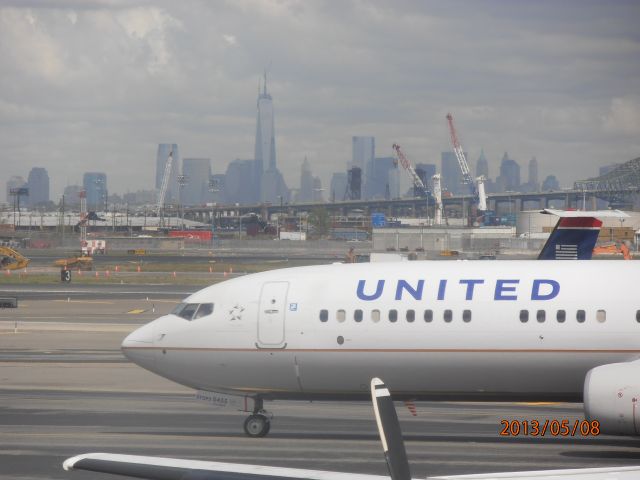 Boeing 737-900 (N77431)