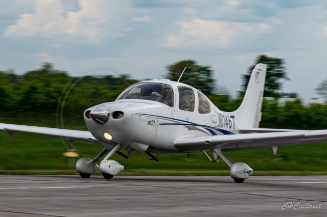 Cirrus SR-20 (N8146T)