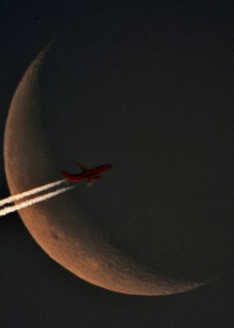 Boeing 737-700 — - SWA-1114 PHI to CHI south of CLE 30,000 ft.