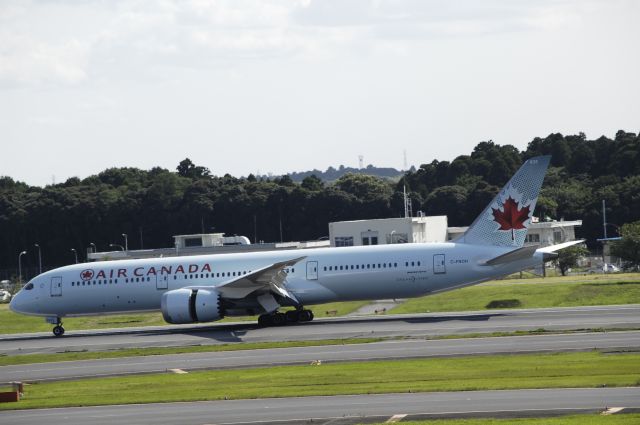 Boeing 787-8 (C-FNOH) - Landing at Narita R/W16R on 2017/07/10br / 