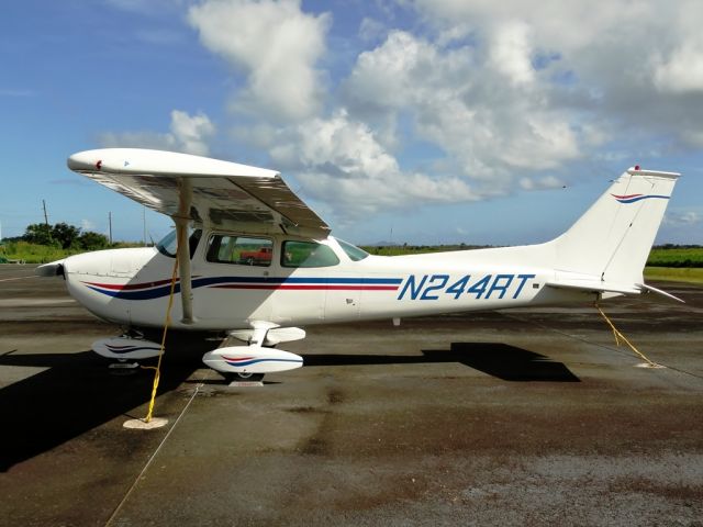 Cessna Skyhawk (N244RT)