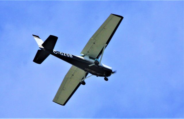 C-GZSB — - C-GZSB Cessna 152 en vol au dessus de Lavaltrie QC. le 31-05-2021 à 14:55