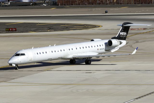 Canadair Regional Jet CRJ-900 (N920FJ)